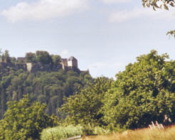 Festung Königstein Bildschirmschoner "Panorama auf den Königstein im Elbsandsteingebirge" königstein elbsandsteingebirge bildschirmschoner screensaver sachsen elbe schandau kostenlos gratis download