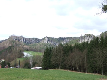 Die Rathener Felsenwelt im Basteigebiet Die Rathener Felsenwelt im Bastei-Gebiet Rathen Rathener Felsenwelt Bastei Gebiet Basteigebiet